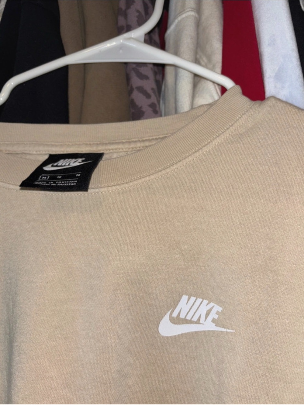 Nike Women's Beige Cropped Crewneck Sweatshirt - Picture 2 of 2